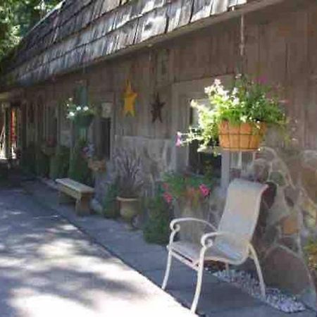 Motel Room With Kitchenette At Base Of Mt Hood Mount Hood Village Екстер'єр фото